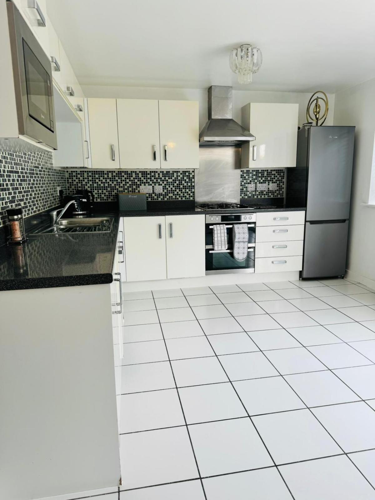 The Grace House Entire 4Bed Detached Βίλα Πήτερμπορο Εξωτερικό φωτογραφία